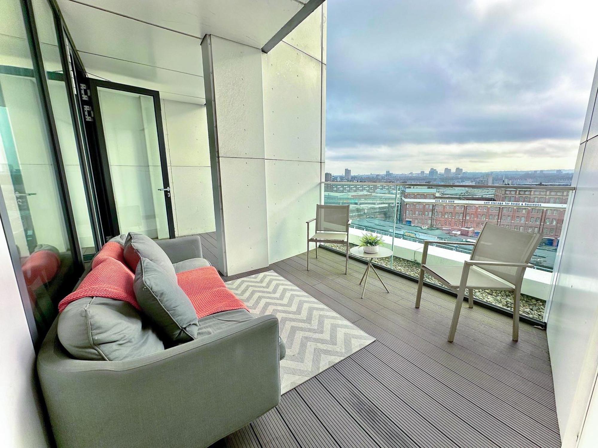 Battersea 3 Bedroom Penthouse With Private Terrace London Exterior photo